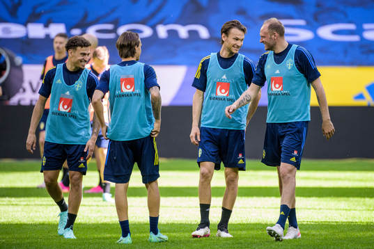 Jordan Larsson, Albin Ekdal and Andreas Granqvist  of the