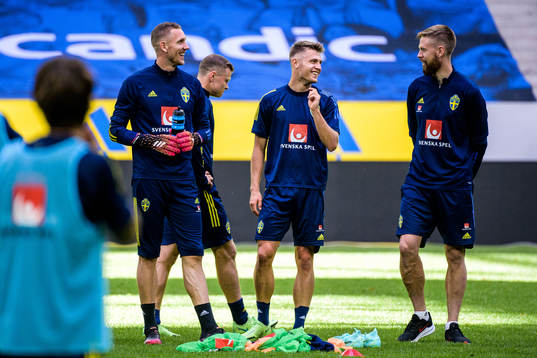 goalkeeper Robin Olsen, Mattias Svanberg and Pontus Jansson