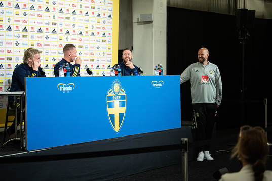 Emil Forsberg, Robin Olsen, Pontus Jansson and press