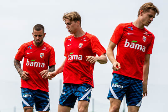 Aron Dønnum, Kristian Thorstvedt and Julian Ryerson of the