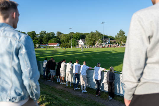 Bläddra bland fler bilder av Fotboll, Div 3 Sydvästra Götaland, Hittarp - Högaborg