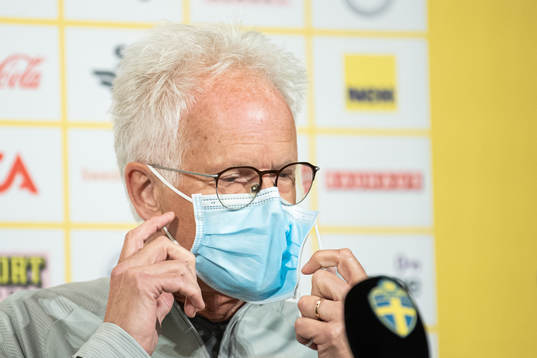 Team doctor Anders Valentin of the Swedish national