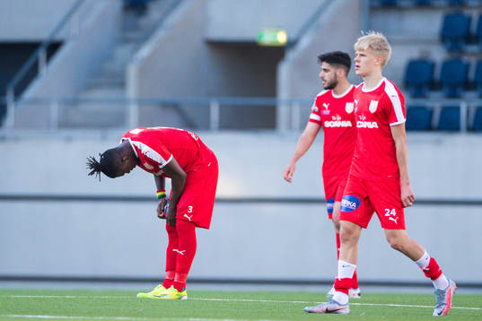 Assyriskas Mamadouba Diaby deppar