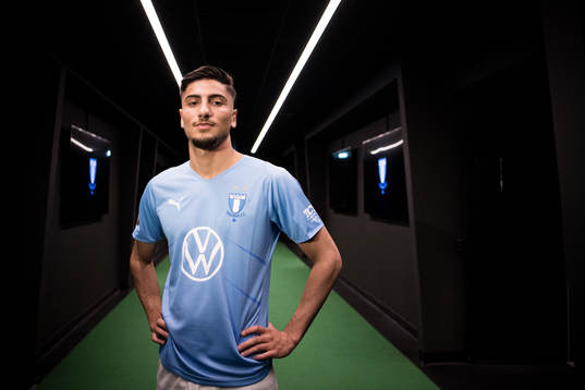 Malmö FF presenterar Peter Gwargis som ny spelare