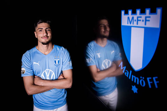 Malmö FF presenterar Peter Gwargis som ny spelare
