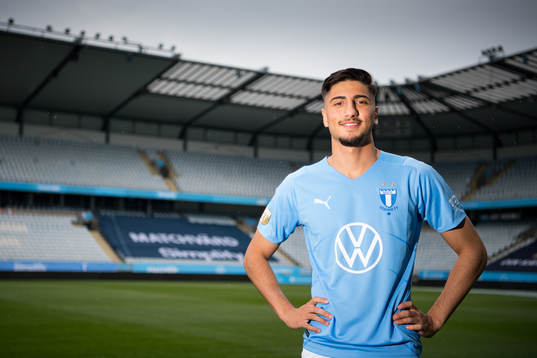 Malmö FF presenterar Peter Gwargis som ny spelare