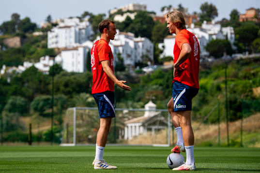 Fredrik Aursnes and Erling Braut Haaland of the Norwegian