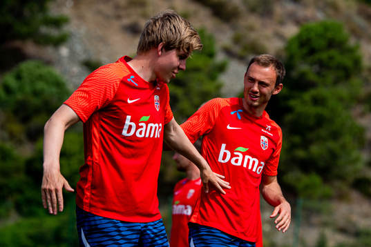 Jens Petter Hauge and Fredrik Aursnes of the Norwegian