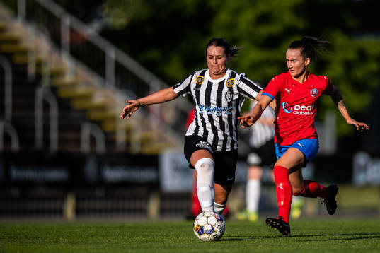 Landskronas Sandra Mårtensson och Helsingborgs Sanna