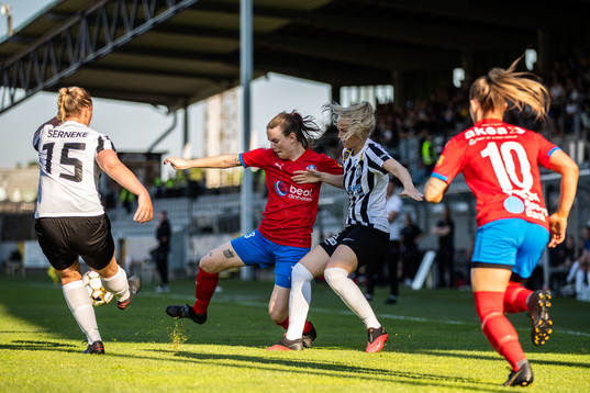 Landskronas Elin Gunnarsson och Angelina Pihl