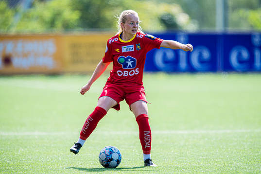 Frida Berg Lyshoel of Røa