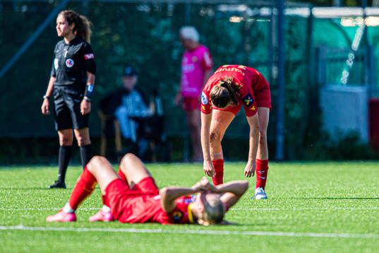 Ragne Hagen Svastuen of Røa looks dejected