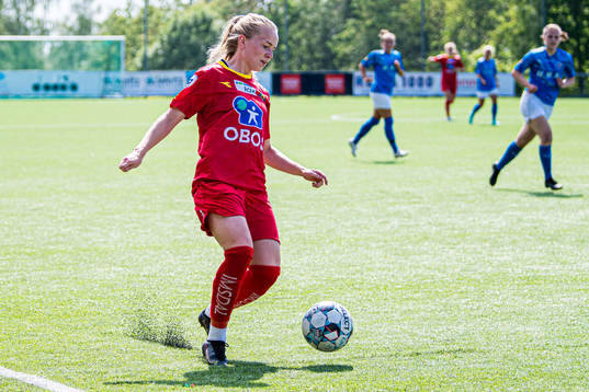 Frida Berg Lyshoel of Røa