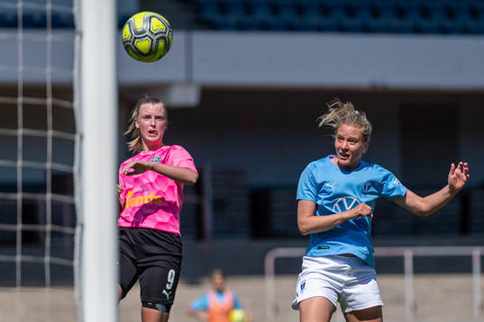 Malmö FFs Annelie Nilsson och Lunds Hanna Fredriksson