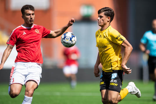 Kalmars Elion Spahija och Elfsborgs Besfort Zeneli