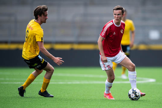 Kalmars Sebastian Nilsson och Elfsborgs Kevin Strand