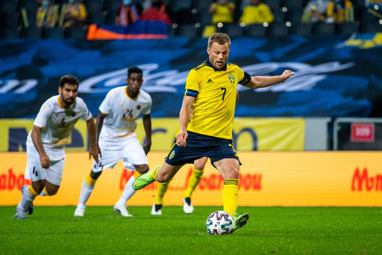 Sebastian Larsson of Sweden