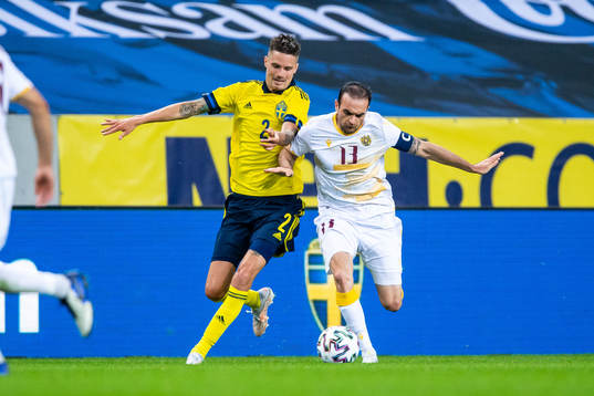 Mikael Lustig of Sweden and Kamo Hovhannisyan of Armenia