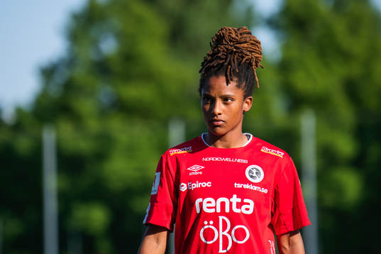 Örebros Dessislava Dupuy