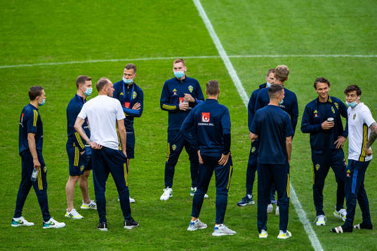 Ludwig Augustinsson, Emil Krafth, Andreas Granqvist, Victor