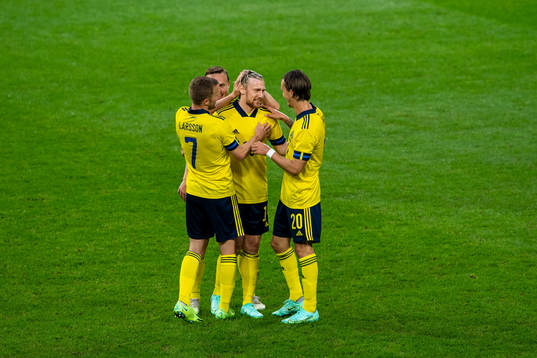 Emil Forsberg of Sweden celebrates with teammates