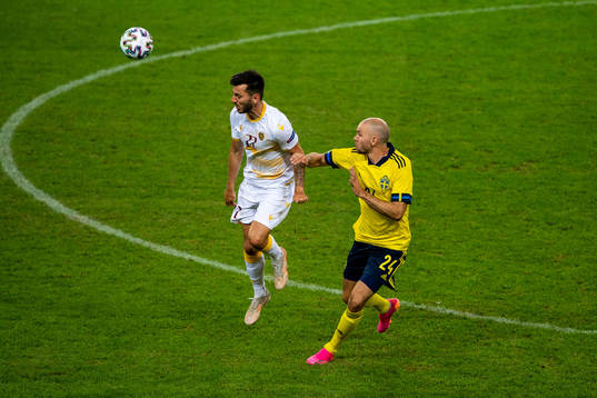 Sargis Adamyan of Armenia and Marcus Danielson of Sweden