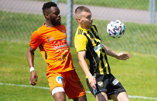 IFK Hässleholms Ivan Danielsson Andanovski i matchen i