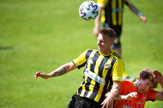 IFK Hässleholms Daniel Kardum i matchen i division 2