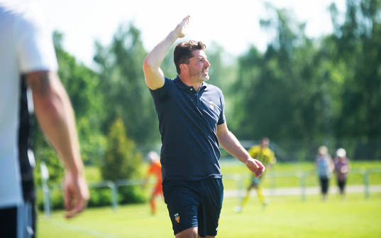 Kristianstads tränare Mladen Blagojevic i matchen i