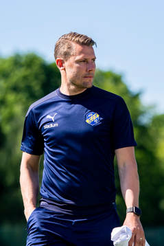 Eskilsminnes Tränare Patrik Ingelsten deppar