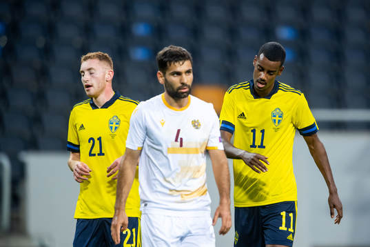 Dejan Kulusevski and Alexander Isak of Sweden