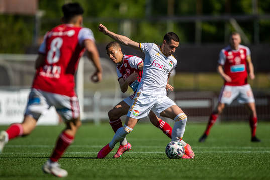 Bläddra bland fler bilder av Fotboll, Div 1 norra, herr, Sandviken - Dalkurd