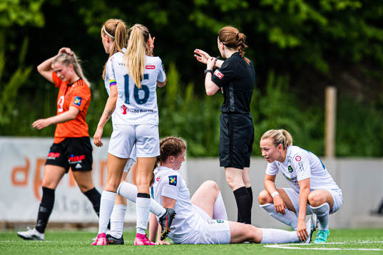 Anna Vagstad Brunstad of Øvrevoll Hosle in pain