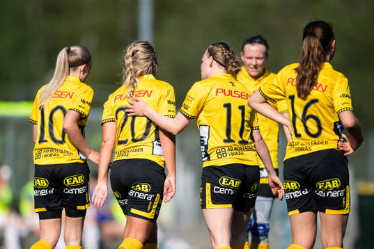 Elfsborgs spelare jublar