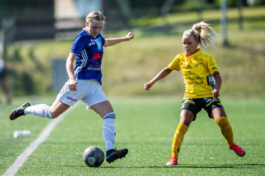 Mariedals Elin Borre och Elfsborgs Moa Skoglund