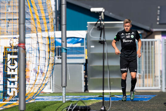 Västerås Simon Gefvert kliver av med skada