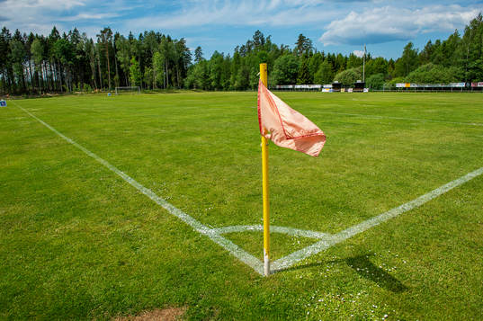 En hörnflagga på Kullbergsplan