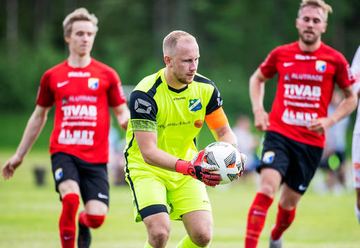 Älmeboda/Linneryds målvakt Victor Jonasson