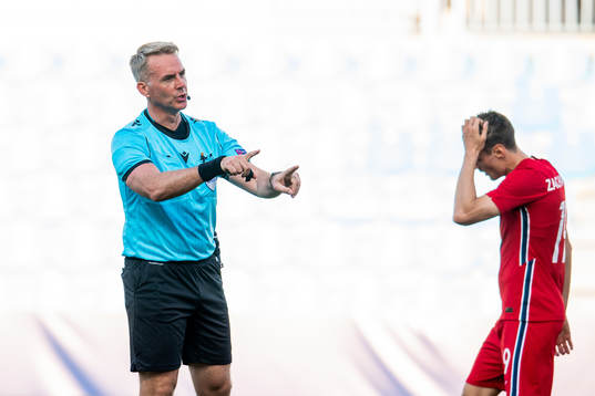 Jakob Kehlet, referee