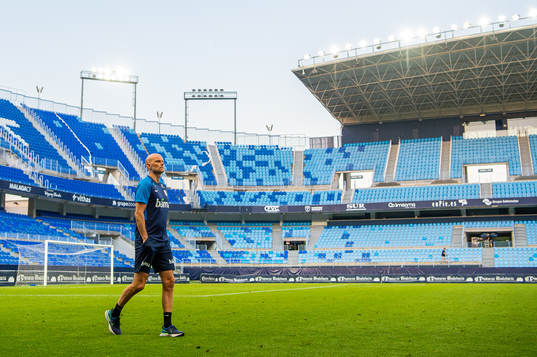Ståle Solbakken, head coach of Norway, looks dejected