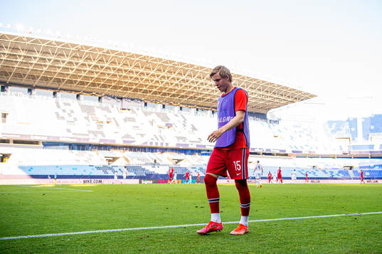 Jens Petter Hauge of Norway warms up