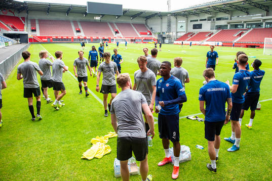 Helsingborg och Rögle spelarna