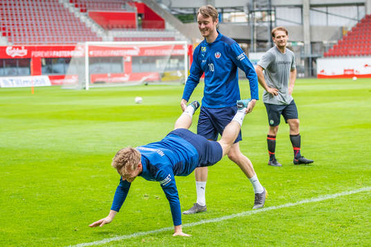 Helsingborgs Andreas Landgren och Rasmus Jönsson