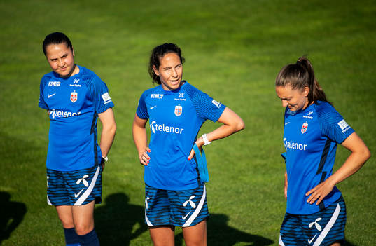Heidi Elisabeth Ellingsen, Ingrid Moe Wold and Vilde Bøe