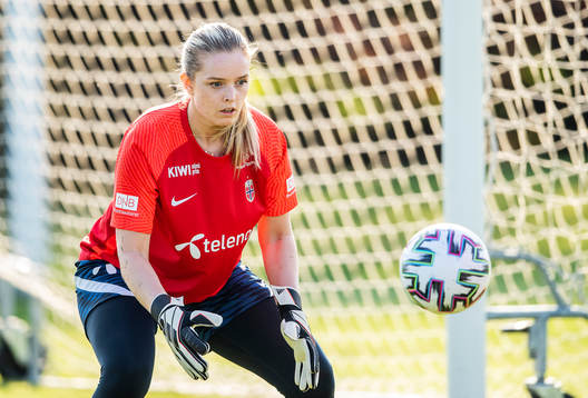 Goalkeeper Guro Pettersen of the Norwegian women’s