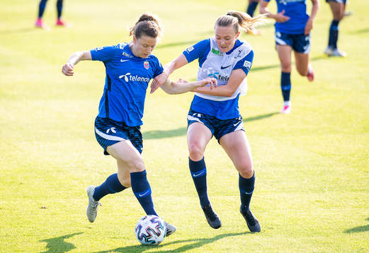 Synne Skinnes Hansen and Synne Sofie Kinden Jensen of the