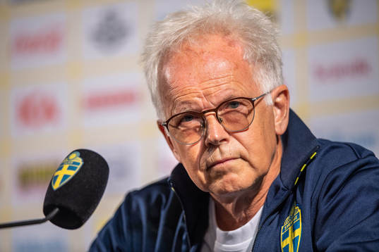 Team doctor Anders Valentin of the Swedish national