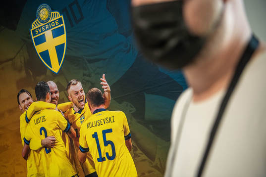 A banner of Dejan Kulusevski of the Swedish national