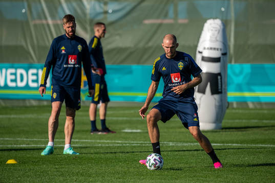 Pontus Jansson and Marcus Danielson of the Swedish national