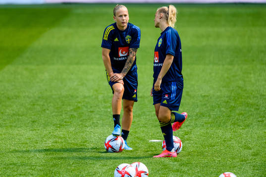 Filippa Curmark and Hanna Bennison of the Swedish women's